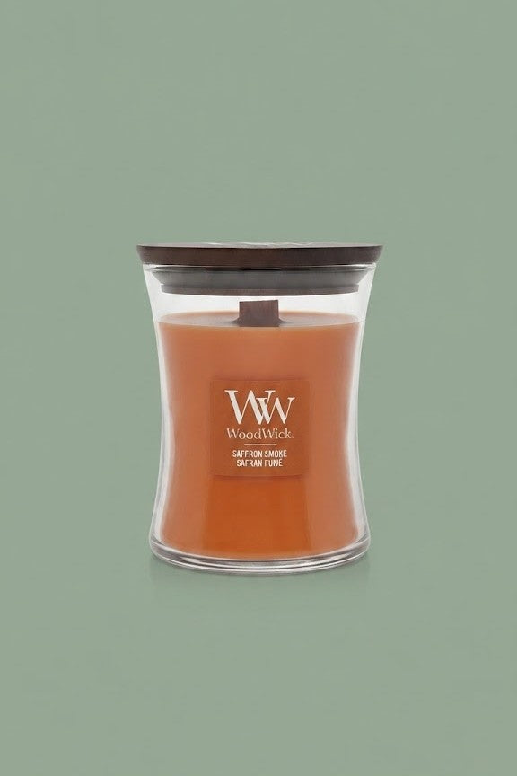 Bougie WoodWick Medium Safran Fumé